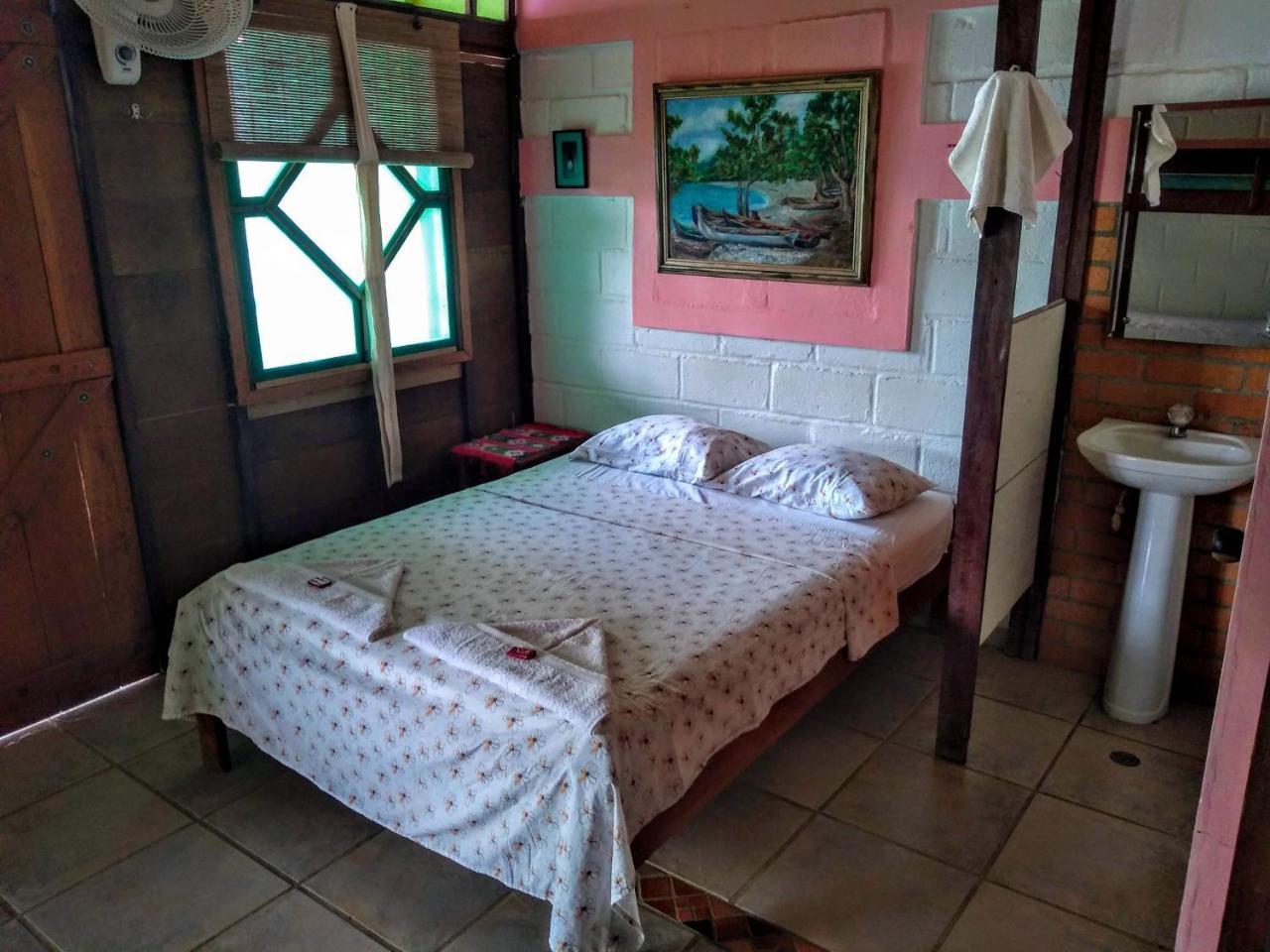 Hostal Капургана Экстерьер фото